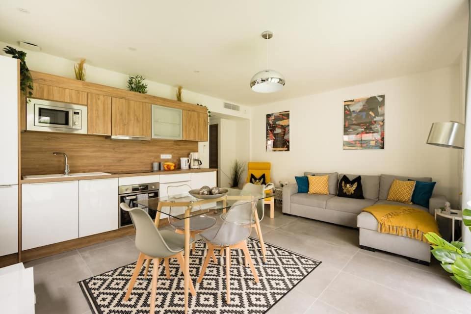 Stylish New 1 Bedroom Apartment In Juan Les Pins Antibes Bagian luar foto